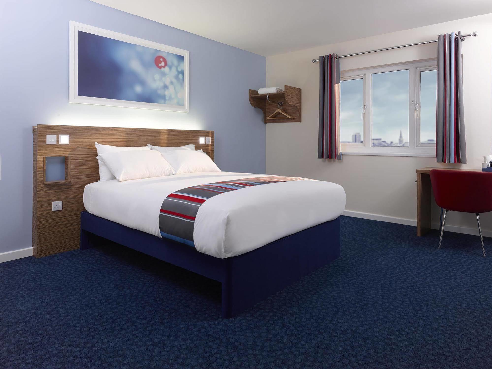 แทรเวลลอดจ์ ไบรท์ตัน ซีฟรอนต์ Hotel Brighton ภายนอก รูปภาพ